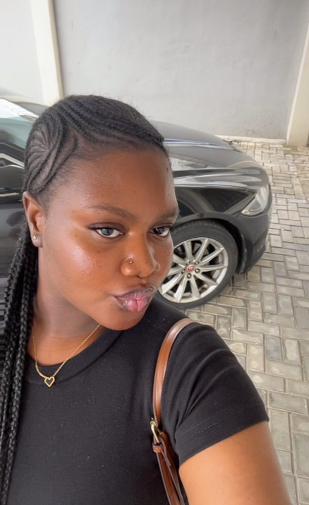 LdhG0MAcySE2-IMG_4879