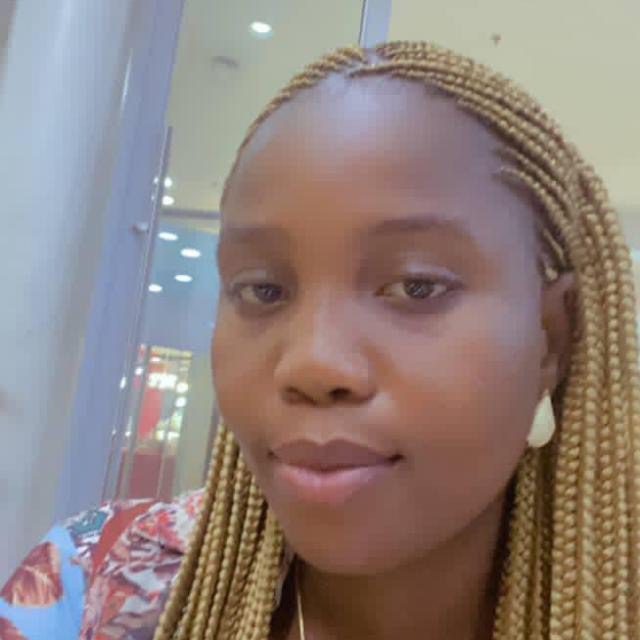 RmrvtY2NEPNd-IMG_0357