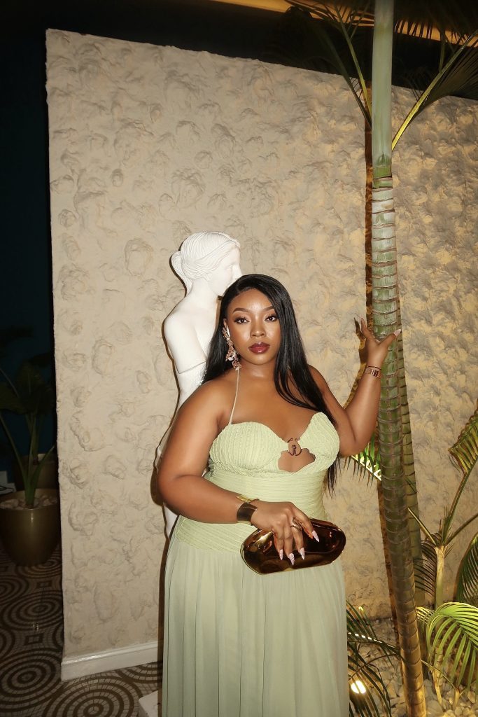 a0F7hJK6WfdX-IMG_6054